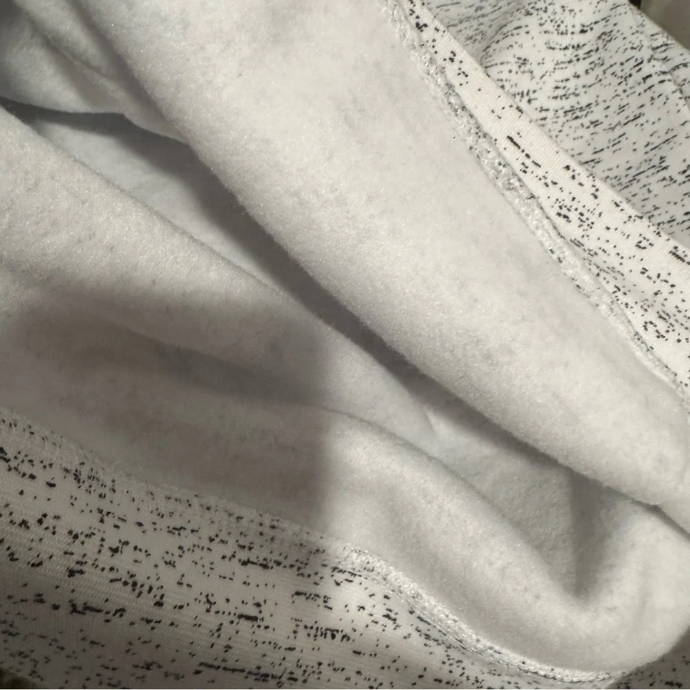 Brooklyn Cloth Cozy Thank You Rose Hoodie - Picture 4 of 7